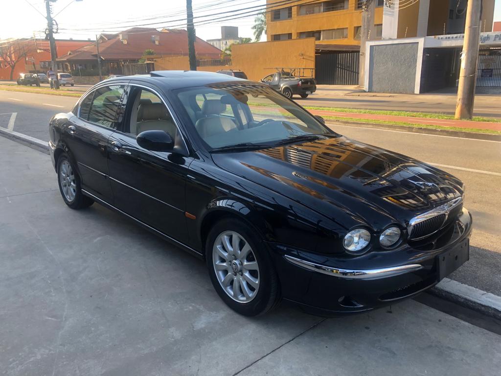 Sucata Jaguar X-Type SE 2.5 V6 2002